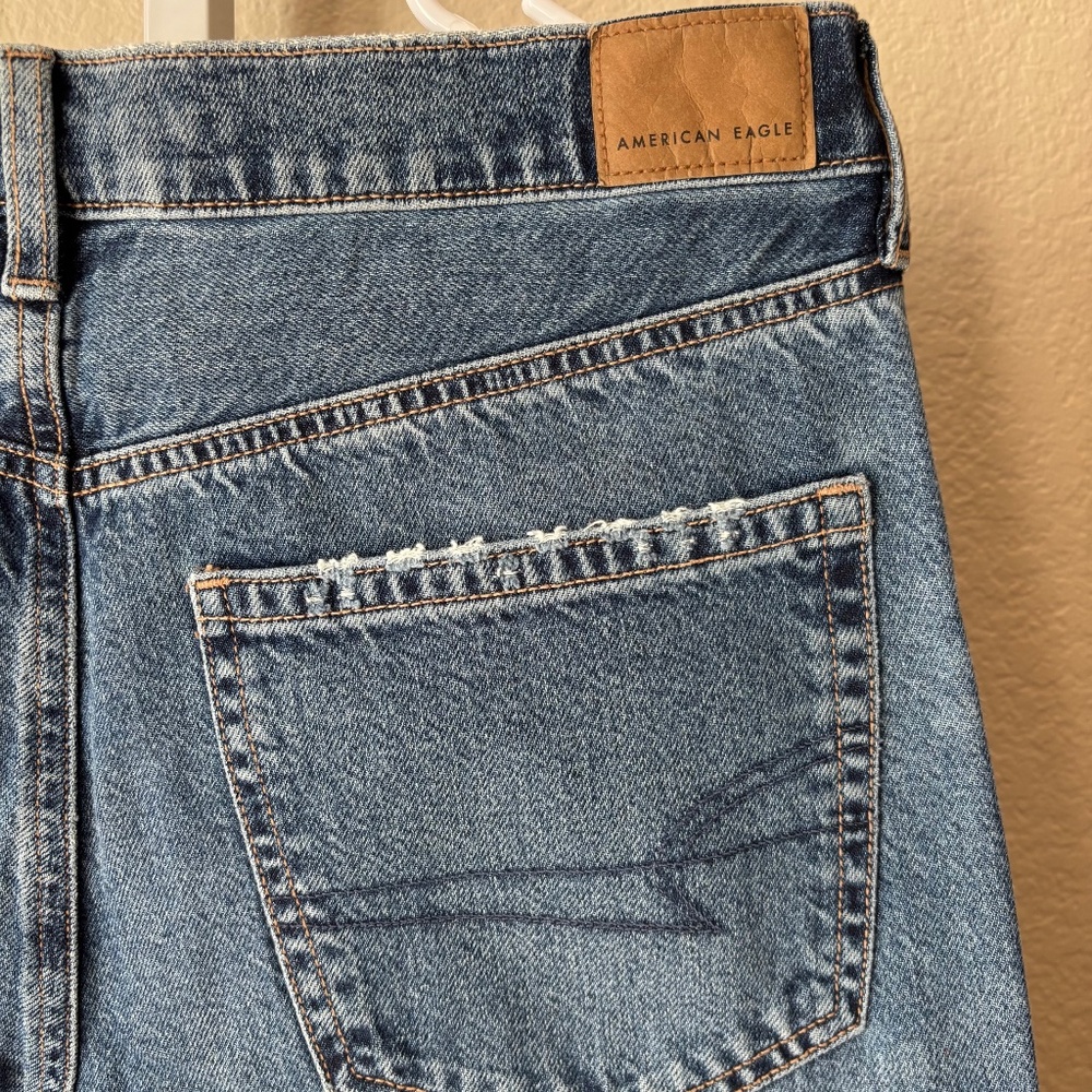 NWT American Eagle Women's Low Rise Baggy Size 6 Jeans - Picture 5 of 6
